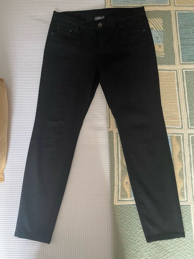 Lote 4 pantalones C&A sra