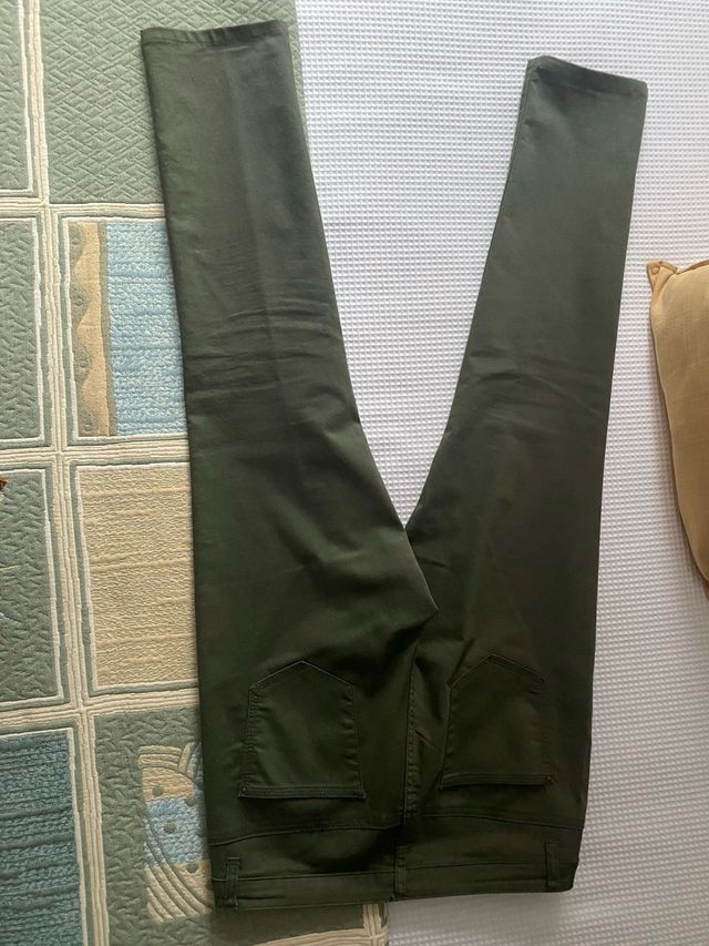 Lote 4 pantalones C&A sra