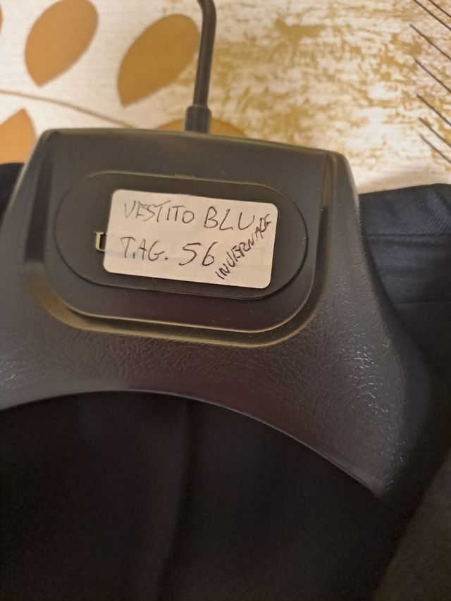 Completo elegante uomo