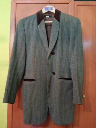 Chaqueta jaspeada gris y marrón 