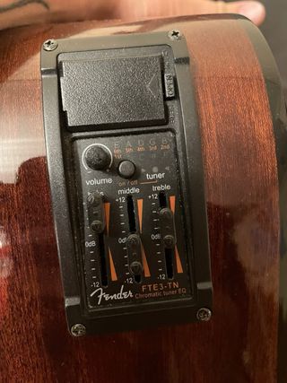 Guitarra fender acustica