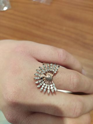 Anello pavone regolabile