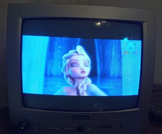 Televisor de 14 pulgadas y TDT