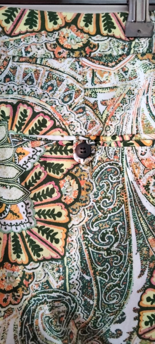 PANTALONI ZARA BASIC CON STAMPA