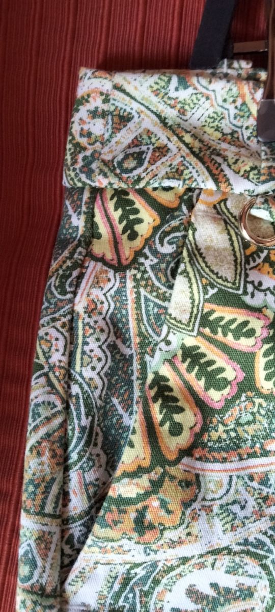 PANTALONI ZARA BASIC CON STAMPA