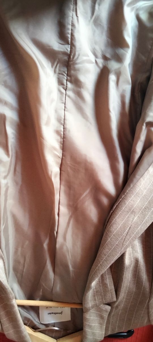 ELEGANTE GIACCA CAMMELLO A RIGHE BIANCHE