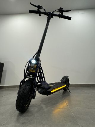 Patinete eléctrico nuevo - Homologado por la DGT