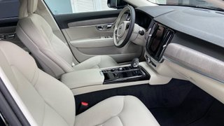 VOLVO S90 2.0 T8 RECHARGE CORE BRIGHT 4WD AUTO 4P