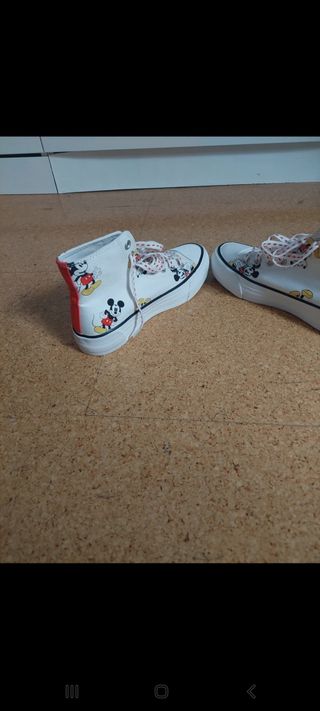 Zapatillas - Botas con dibujos Mickey