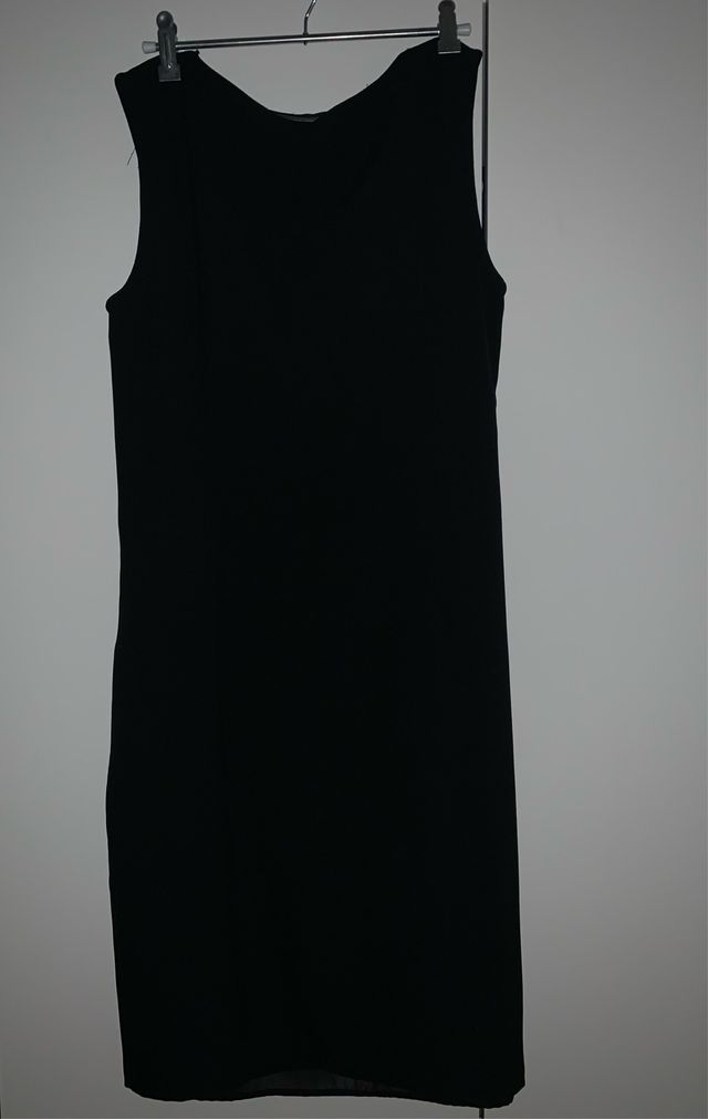 Vestido midi silueta lapiz T 40 crep