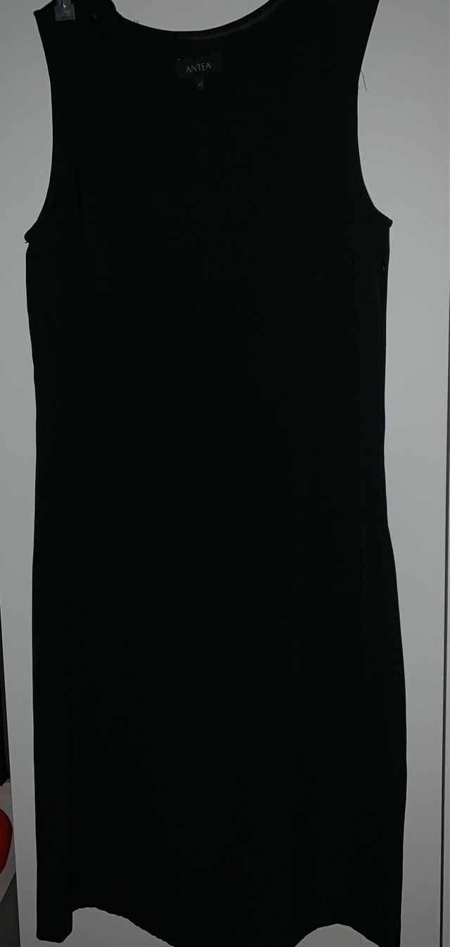 Vestido midi silueta lapiz T 40 crep