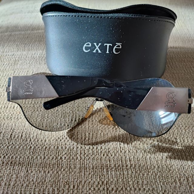 Occhiali da sole a specchio "Sting"