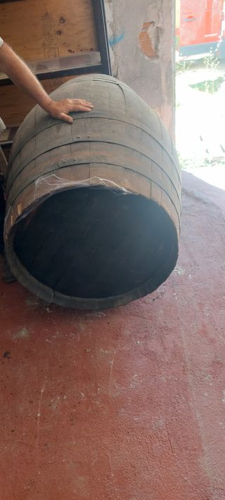BARRICAS DE MADERA DE 500 LITROS.