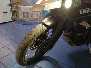 TRIUMPH TIGER 800XCX