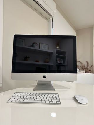 Apple iMac 21.5