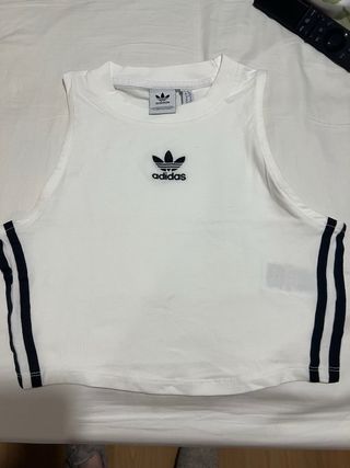 Camiseta Adidas sin mangas