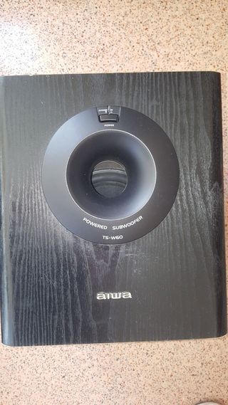 CAJON AIWA SUBWOOFER