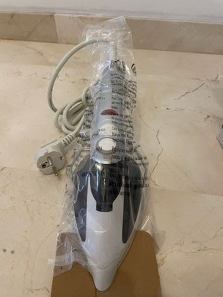 Cepillo vapor y plancha Rowenta