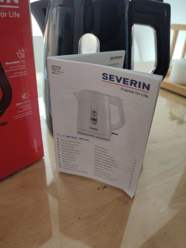 Hervidor kettle Severin negro