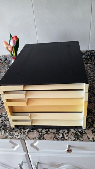 Cajonera cajones archivador mesa documentación