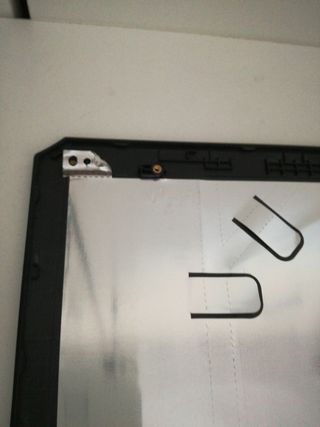 Tapa pantalla medion erazer
