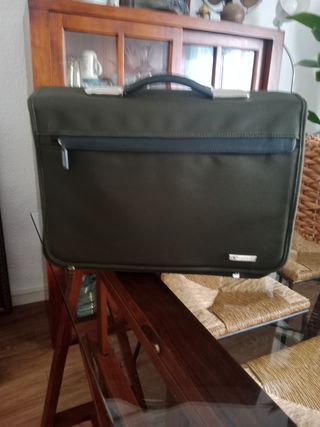 Maletín ejecutivo Roncato 