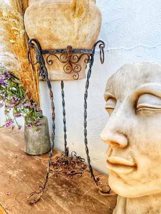 PORTA MACETERO HIERRO FORJADO