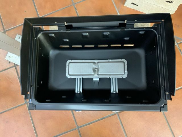 FERRO DA STIRO O DA CAMPEGGIO