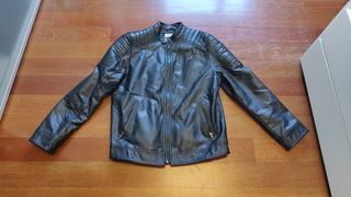 Chaqueta de cuero Zara para niños talla 13-14