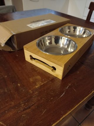 Ciotola per cani/gatti in bambù