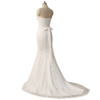 Modelo Reina en Ceremoniosa.com a 299€