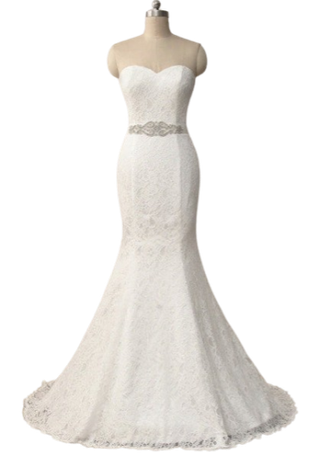 Modelo Reina en Ceremoniosa.com a 299€