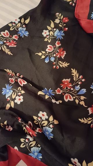 Pañuelo flores 
