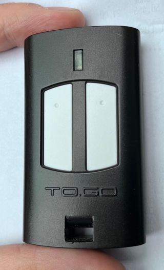 Mando de garaje TOGO