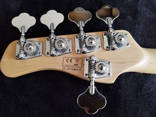 Bajo SIRE MARCUS MILLER V7 5 cuerdas