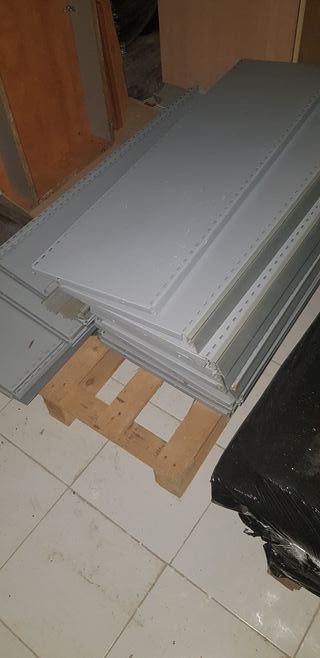 LOTE  COMPLETO ESTANTERIAS DE TIENDA