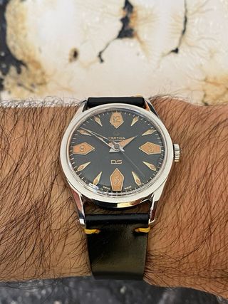 Reloj vintage Certina diver ref. 5601-012