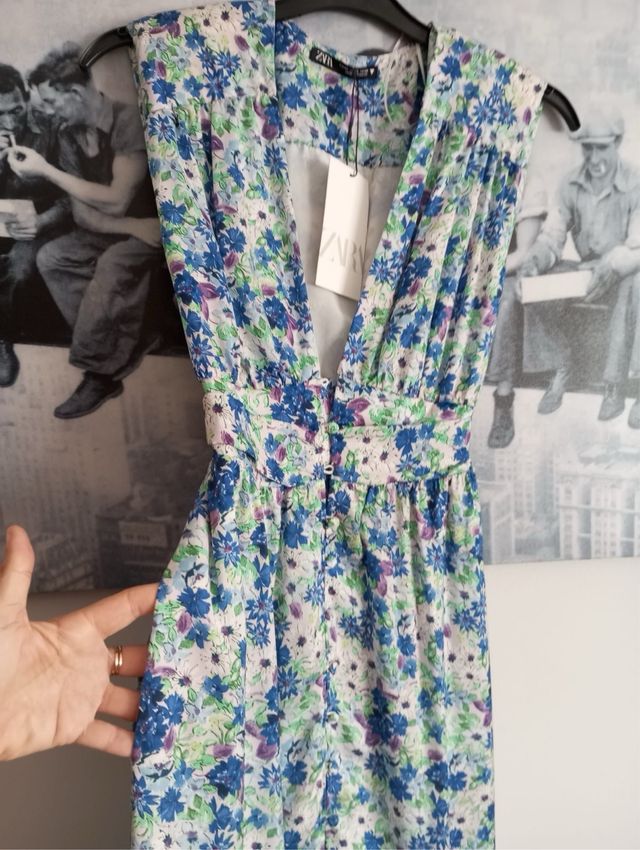 Vestido zara largo escote T.34/36 con etiqueta