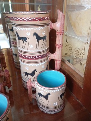 Deruta brocca con 6 boccali