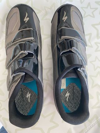 Zapatillas Specialized n°42 con calas Shimano