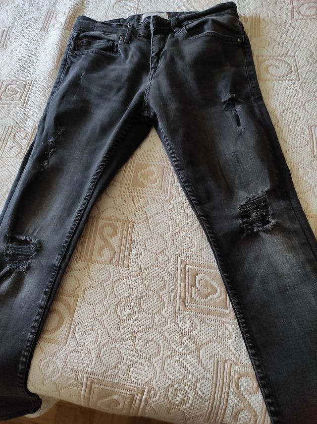 Pantalon vaquero chico