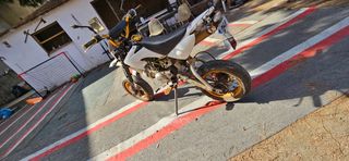 Moto pit bike matriculada