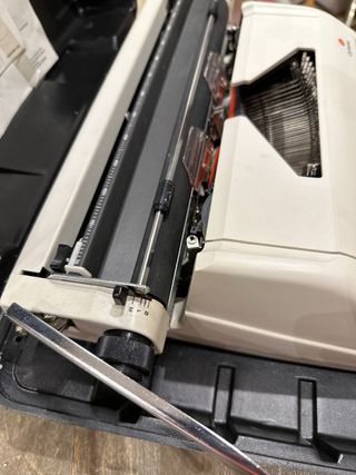 Maquina de escribir Olympia Carina 3