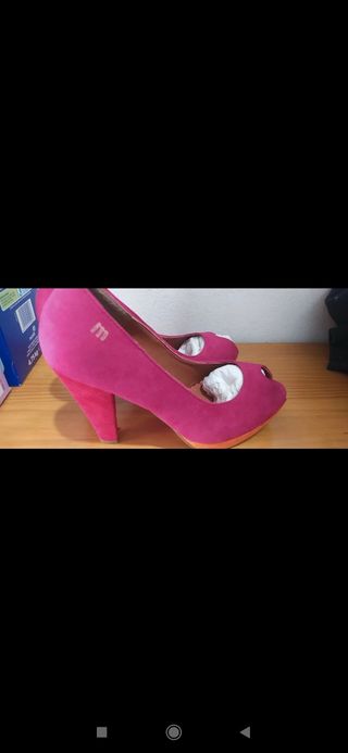 Zapatos tacon y plataforma Mustang