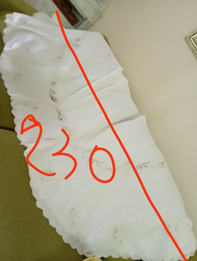 tovaglia ovale di purissimo Lino