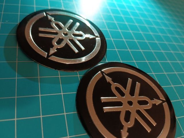 EMBLEMAS YAMAHA 55mm [Envío gratis ordinario]