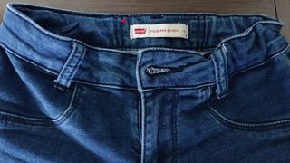pantalón Levis 