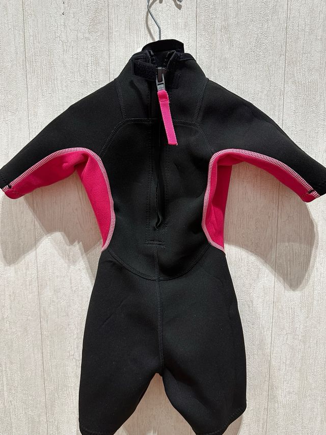 Vendo Neopreno 6 años