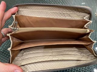 Monedero Guess