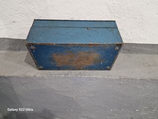 CAJA   ANTIGUA METALICA DE HERRAMIENTAS
